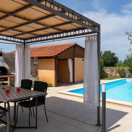 Holiday home Casa Pina *