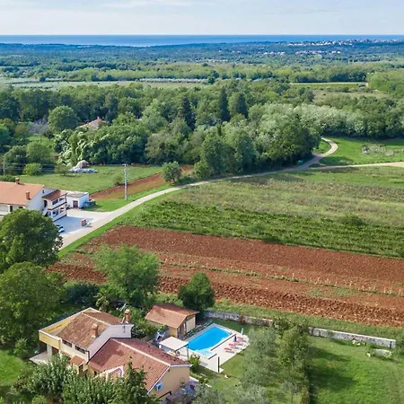 Casa Pina * Labinci